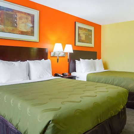 Quality Inn Carthage Exterior photo