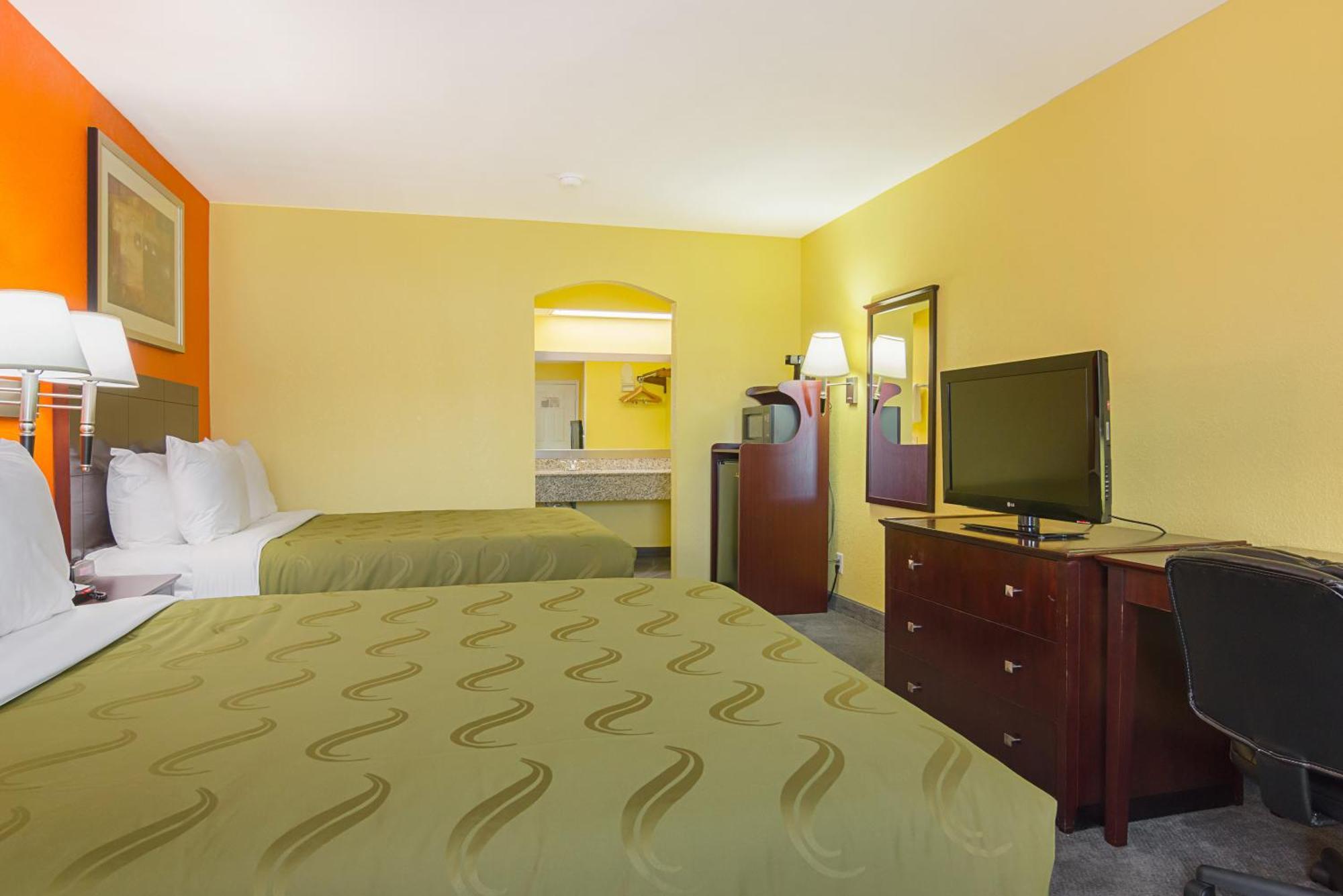 Quality Inn Carthage Exterior photo