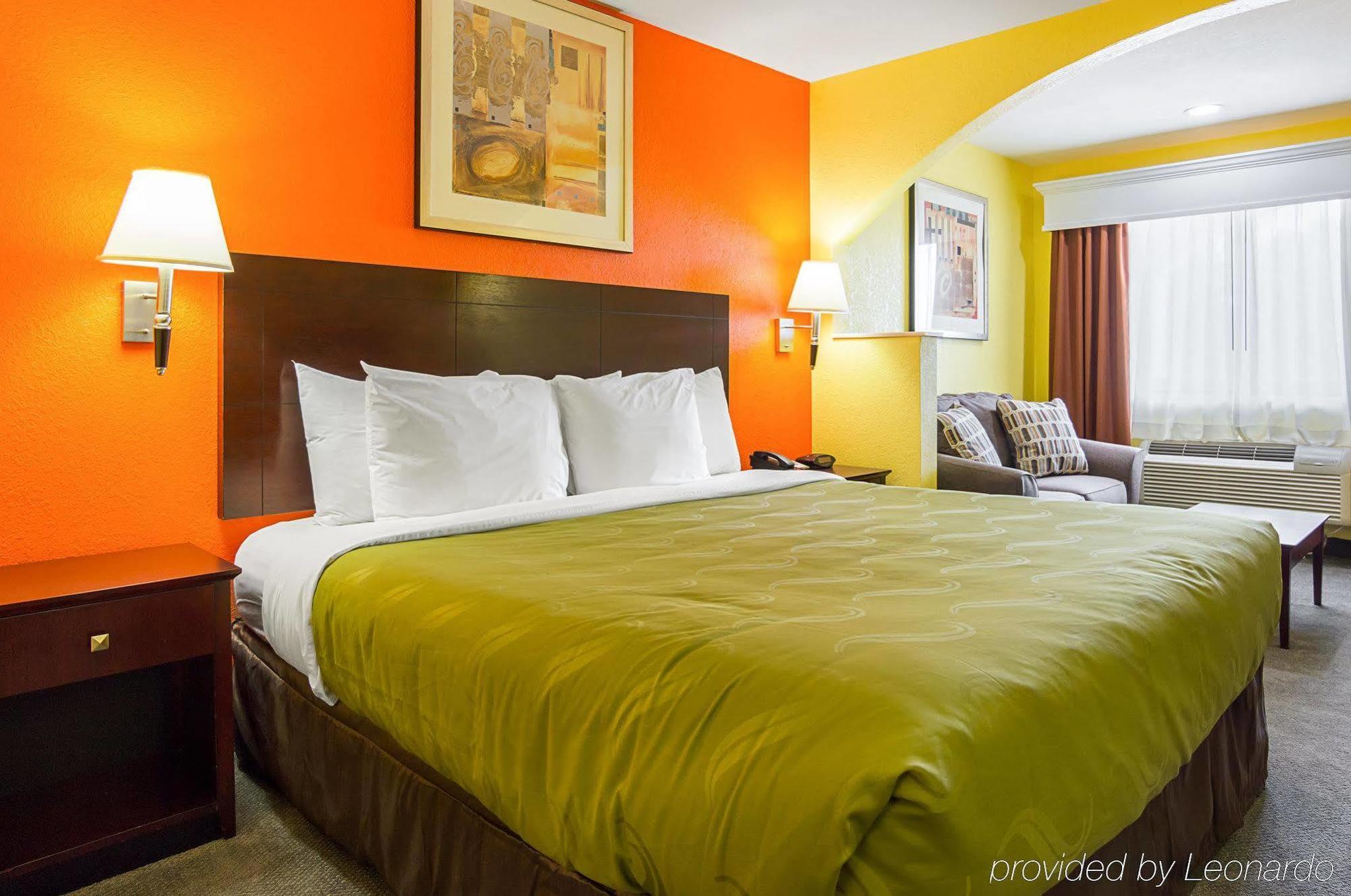 Quality Inn Carthage Exterior photo